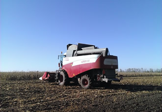 Eaton motors and pumps help Russia’s Combines withstand the tough operating conditions of the harvest season